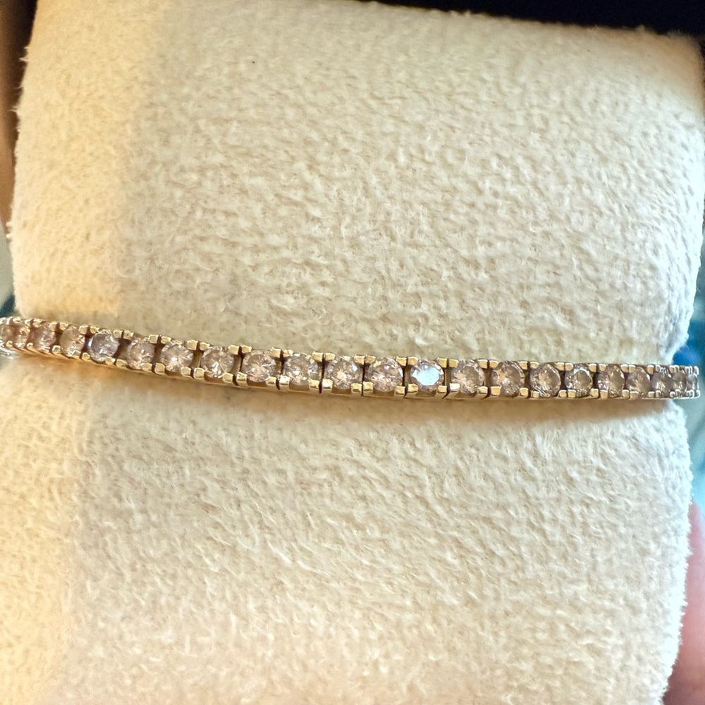 Natural Diamond tennis bracelet for sale
